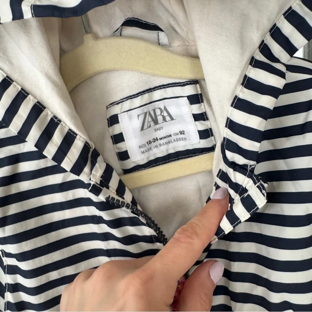 Zara Kids Windbreaker Hoodie Jacket zip up Navy Stripes toddler baby boy rain